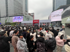 永劫无间手游试玩会挤爆春熙路?玩家:刚才踩断的是网线吗?